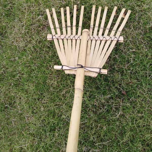 Factory Hot Sales Garden Bamboo Rake Farm Tool Bamboo Frame Leaf Collector Garden Leaf Rakes
