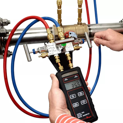 477B Handheld Digital Manometer for HVAC and Industrial Use