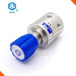 Helium Natural Gas Stainless Steel Pressure Regulator Single Stage Cv Value 1.8