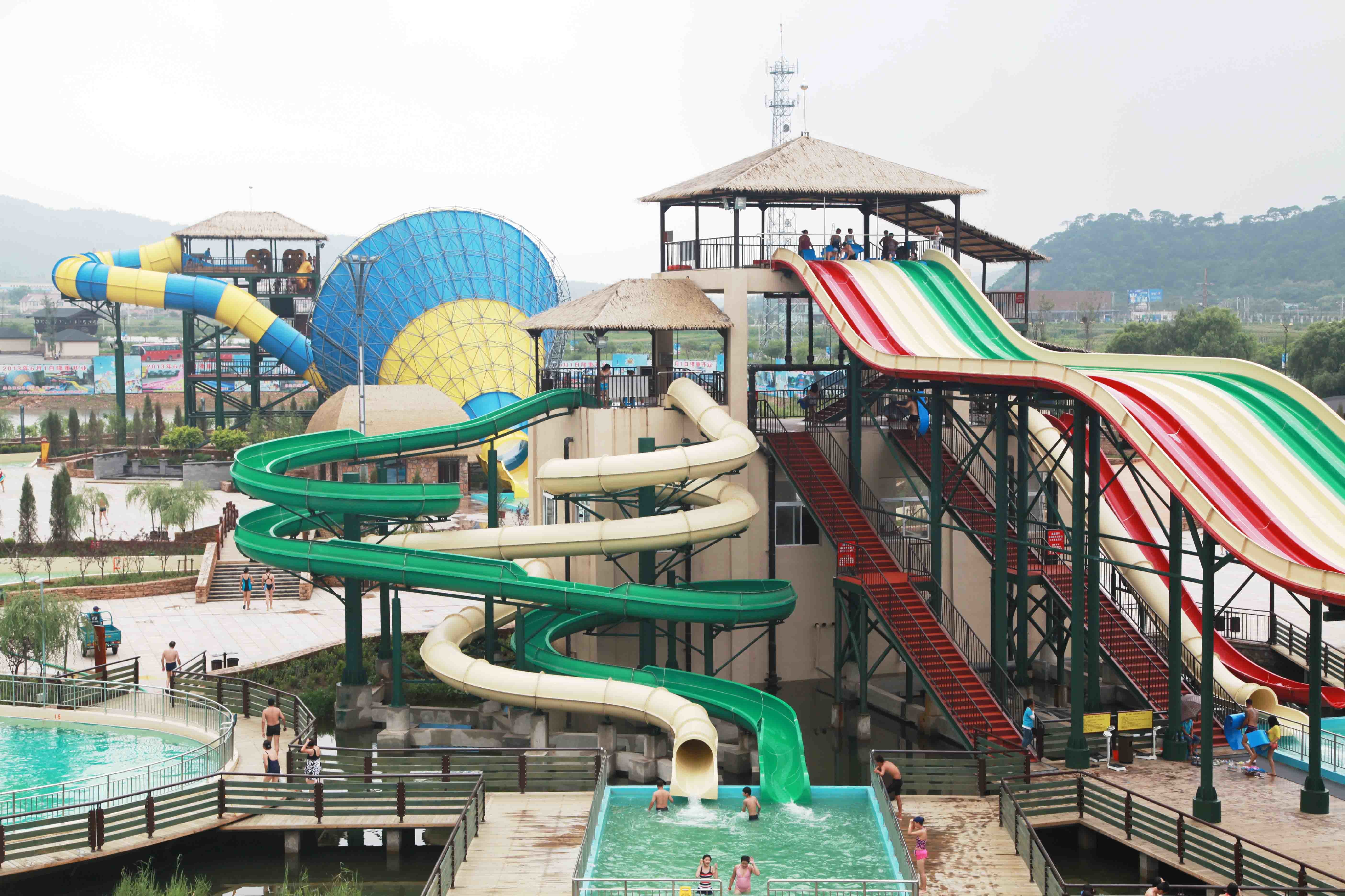 Stainless Steel Fastener FRP Spiral Water Slides / Fiberglass Water Slide