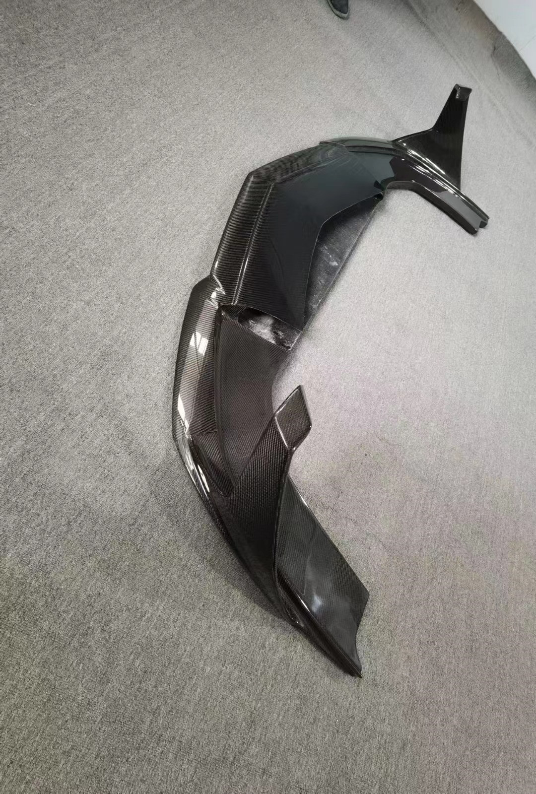 For Lamborghini LP700 Carbon Fiber Body Kit LP700 Upgrade VORs Style Carbon Fiber Front Lip Diffuser Spoiler