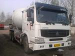 Truck Concrete Mixer , Concrete Mobile Mixer Chassis Diesel 6x4 Left Hand