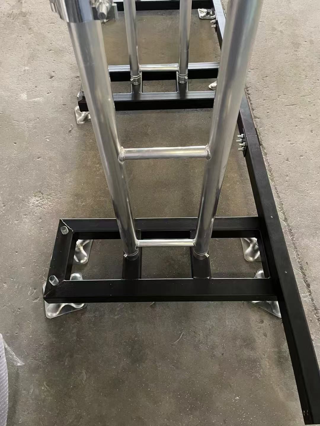 Outdoor Aluminum Truss LED Display Bracket Square For Truss Displays