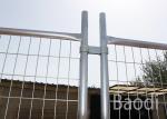 Round Post Welded Temporary Mesh Fence Low Carbon Iron Wire Material With Feet
