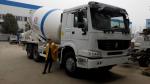 SINOTRUK concrete mixer truck 6x4 10CBM Eton or Bonfiglioli pump / reduction box