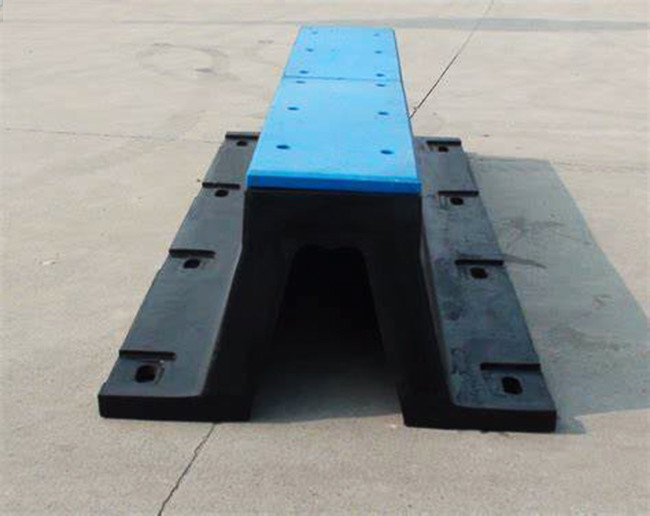 OEM Marina Fenders Dock / Port / Boat V Shaped Rubber