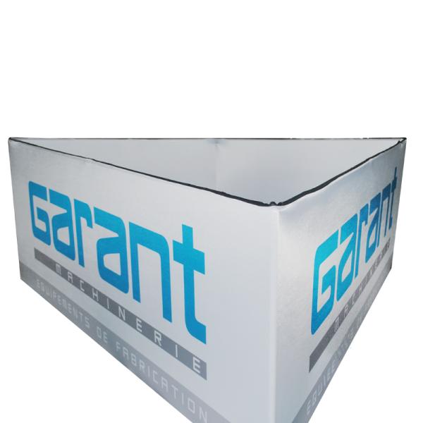 Hanging Tube Fabric Trade Shows , Digital Printing Triangle Fabric Pop Up Stands