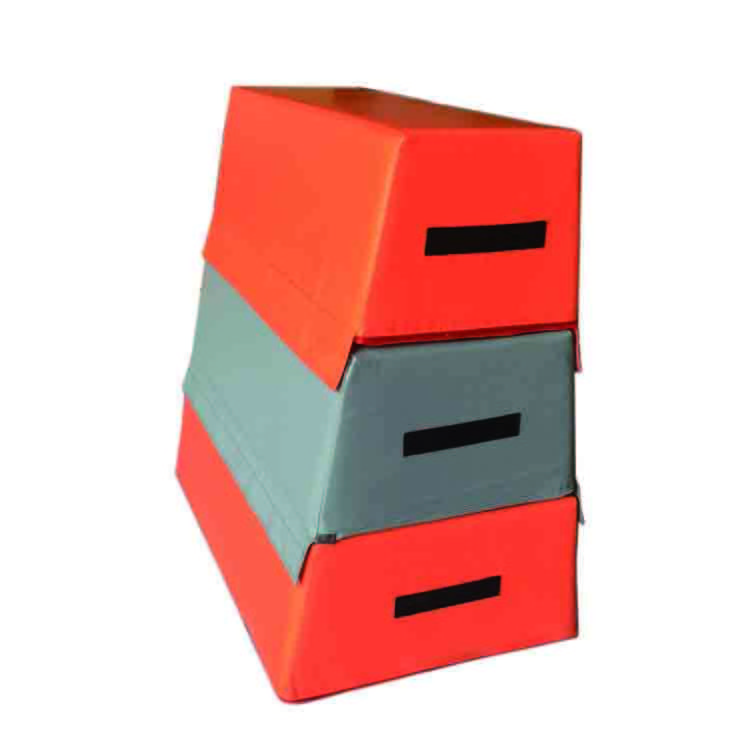 Traditional Gym Pommel Horse / Foam Vaulting Box Customized Size Bodybuilding