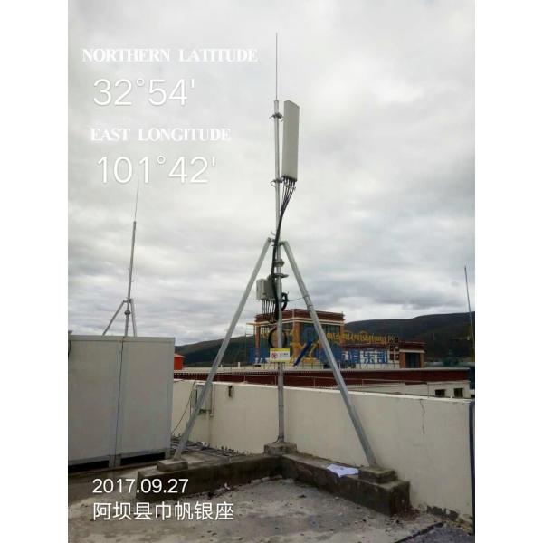 Galvanized Cell Phone Steel Pole Telecommunication Rooftop Tower