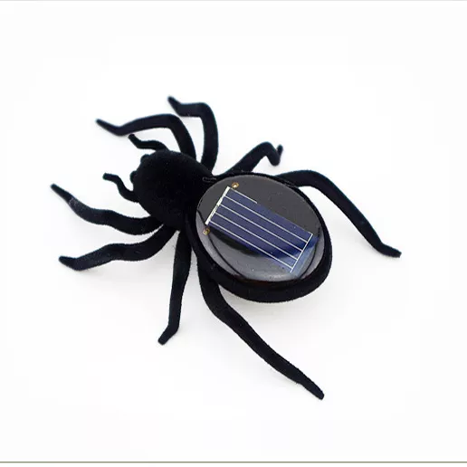 Customized Solar Powered Spider Fun Student Plastic Insect Toys