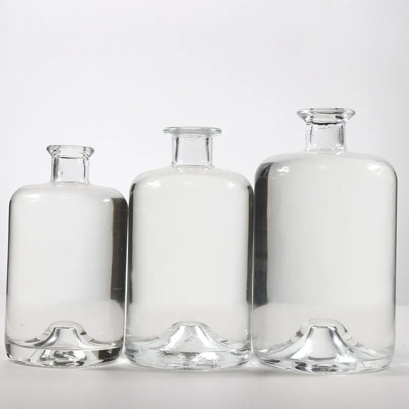 Collar Glass 750ml 500ml 375ml 200ml 100ml Vodka Spirit Gin Rum Liquor Bottle for Cosmetic