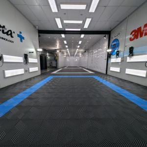Wholesale Durable Garage Floor Tile 2500 Lbs Per Square Foot Weight Capacity High Impact Resistance from china suppliers