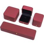 Wind Red Sleek PU Leather Jewelry Storage Packaging Box with Gold Button