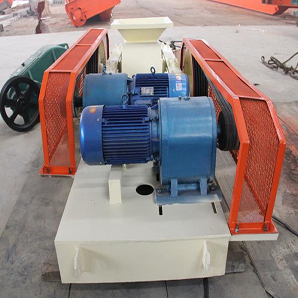 Artificial Double Roller Crusher Large Capacity For Stone Crushing