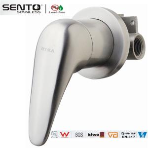 Wholesale Single handle bathtub shower mixer in china baño grifo from china suppliers