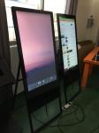 Portable Digital Signage Kiosk , Foldable Digital Lcd Poster Display 43 Inch 50