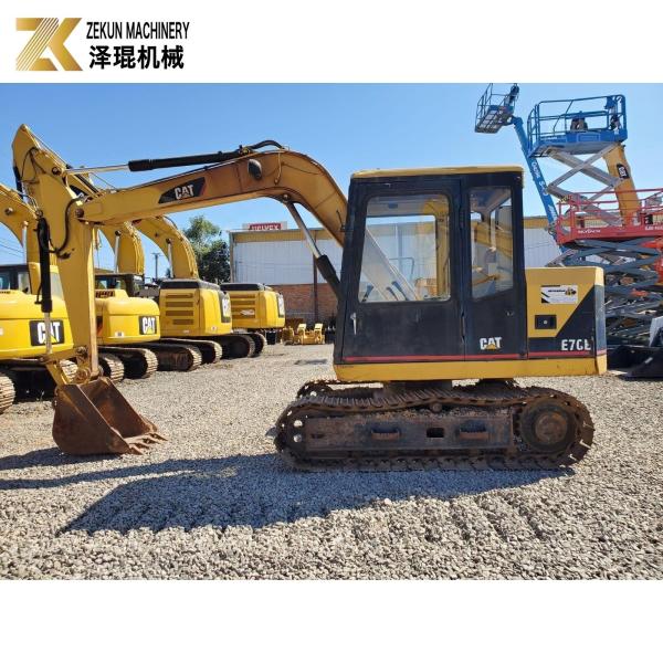 Japan Used CAT E70B Excavator Hydraulic Pump Final Drive in Shanghai at