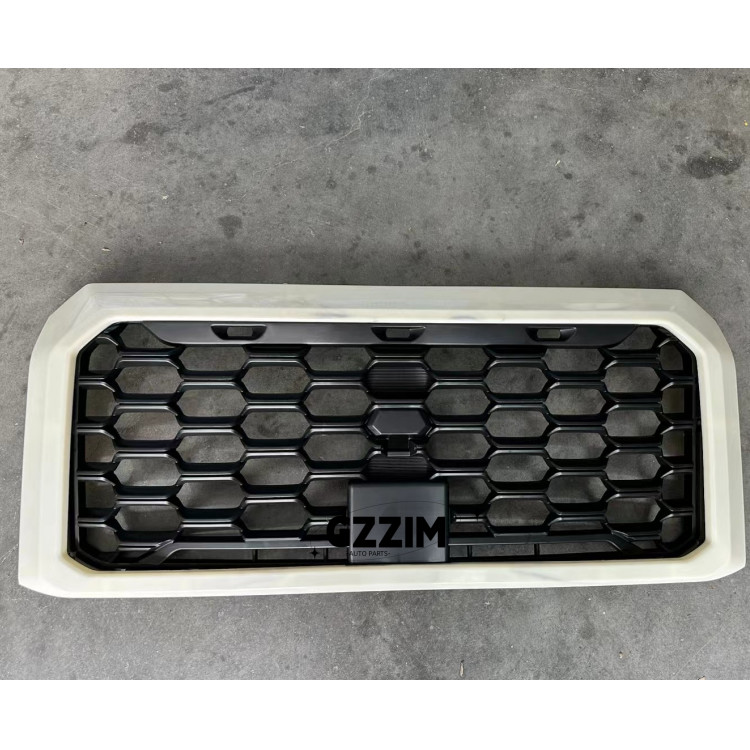 For Triton L200 2024 ABS Plastic Black Car Grille Front Middle Grille