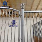 European Horse Stalls with Welded Bamboo Front Panels Customizable 4.0m Length