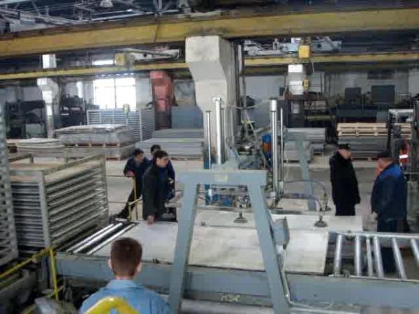 Composite Sandwich Panel / Fiber Cement Board Production Line with Cold Pressure