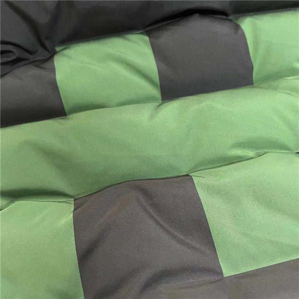140GSM Winter Jacket Material Types 30Dx30D 2 Layers Shape Memory Fabric