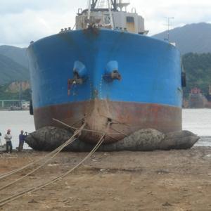 Wholesale Ship Launching Natural Rubber Roller Bags Marine Floating Rubber Airbag Made In China from china suppliers