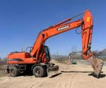 19800kg Used Wheel Excavator With Hydraulic Drive And Operating Weight