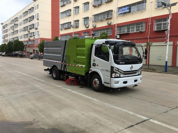 5 cbm water tank and 5 cbm dust tank 120hp Eu 5 Engine Street Clean HIgh