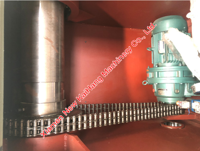 5MT Hydraulic Un Coiler Tapered Wedge Design For Roofing / Wall Cladding Panel