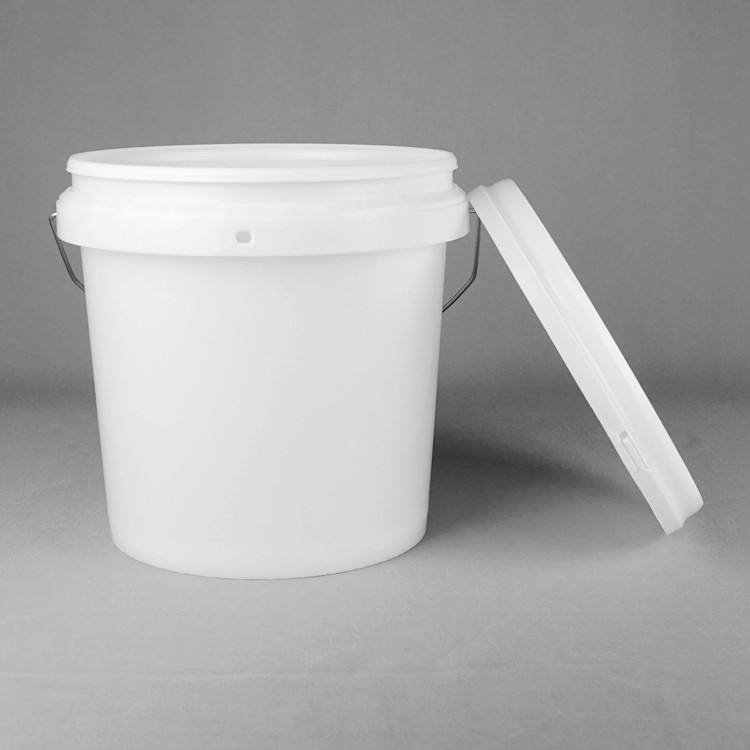 White Empty 2 Gallon Food Storage Buckets With Lids And Covers