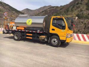 Wholesale STARRY Asphalt Road Construction Equipment Asphalt Paving Trucks 6m Distribution Width from china suppliers