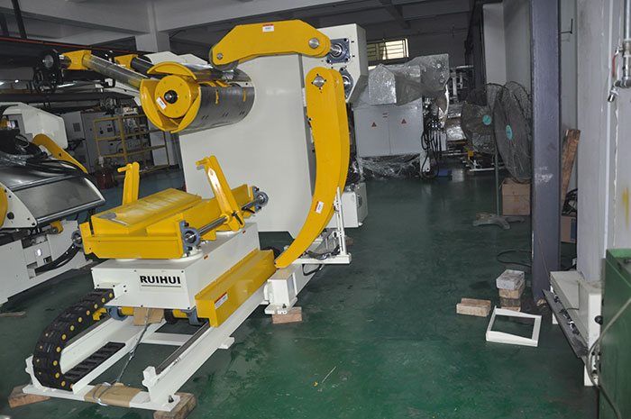 pneumatic feeder