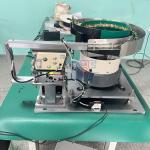 Dual Channel Vibratory Bowl Feeder Bottle Crown Lid Vibrating Cap Feeder