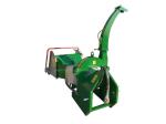 Dual Motorized Rollers Horizontal Wood Chipper , Self Contained Wood Shredder
