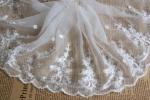 White Floral Venise Nylon Mesh White Bridal Lace Fabric For Dressmaking