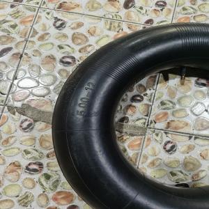 China Butyl Rubber Motorcycle Inner Tube  2.75-21 3.00-21 90/90-21 80/100-21 TR4 on sale
