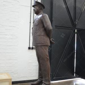 Wholesale Casting 1.8m Bronze Military Statue Patina Finish from china suppliers