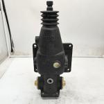 FAST gearbox parts double H operating device housing valve F96194-15 FOR FOTON