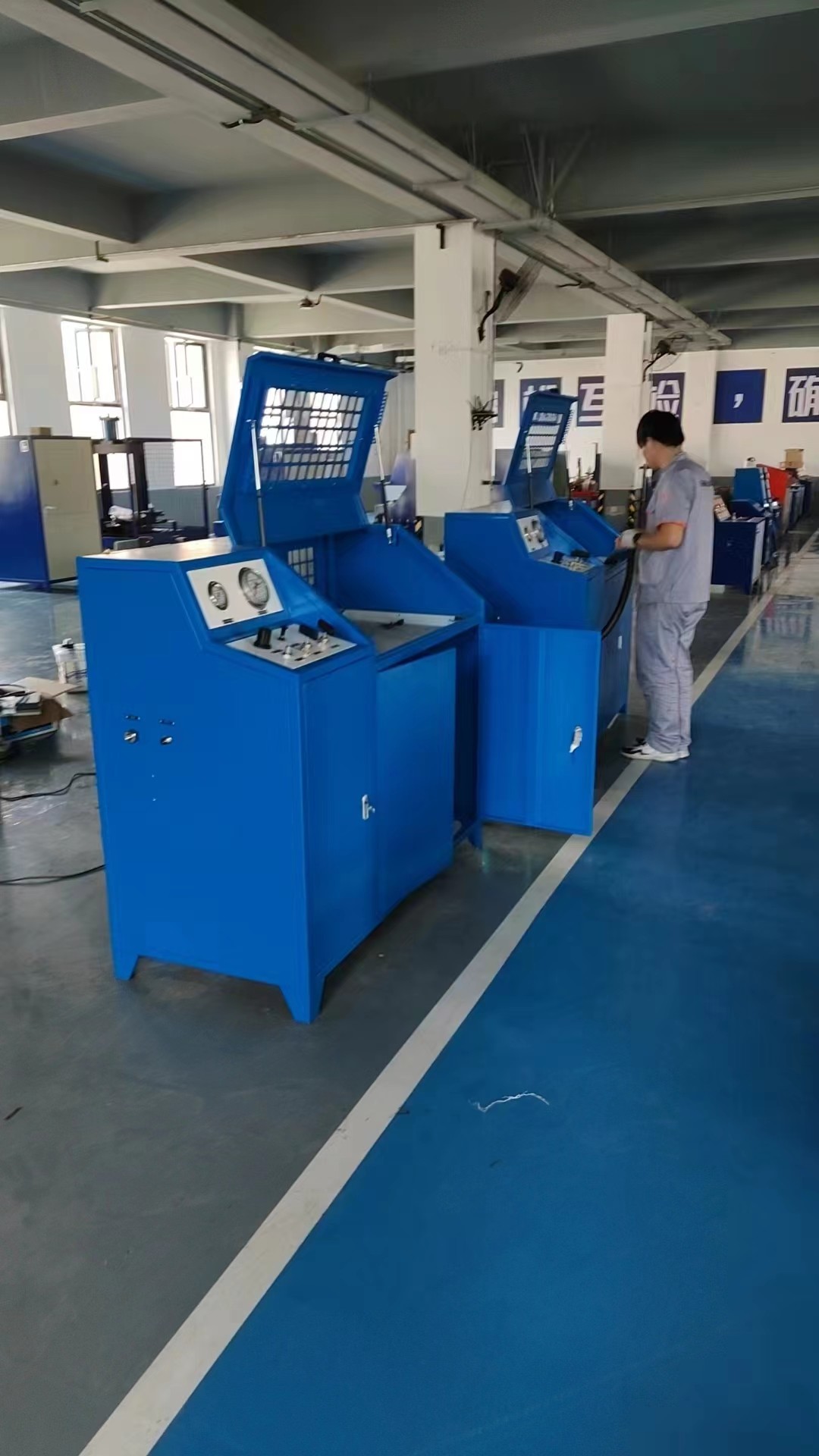 Heavy Duty Pressure Test Machine Pump Working Pressure ≤0.8Mpa 240kg