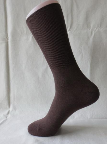 Top quality silver fiber diabetic crew cotton mid calf OEM striped dress socks