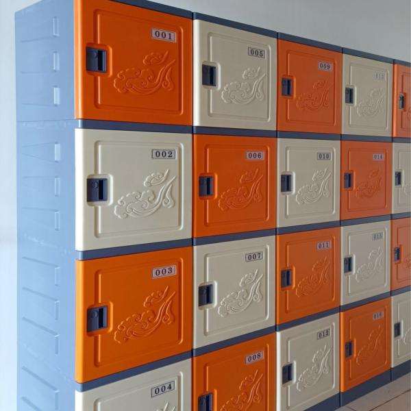 Water Park Swimming Pool Accessories Smart Key Storage ABS Plastic Locker Cabinet