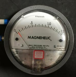 Wholesale Dwyer 2000 1.5Kpa Magnehelic Differential Pressure Gauge 2% of FS from china suppliers