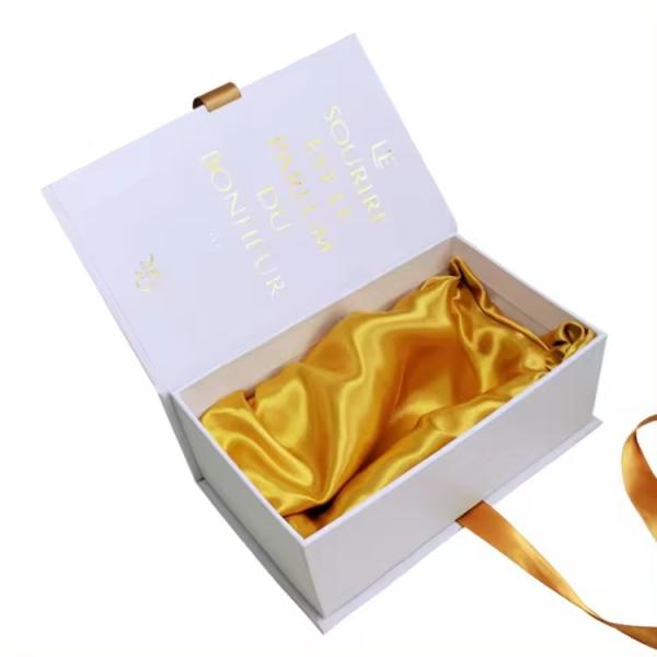 Custom Logo Soft White Paper Boxes Cosmetic Perfume Packaging Gift Box with