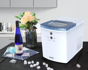 Wholesale Modern Design Countertop Ice Maker Air Cooling Household Ice Machine from china suppliers