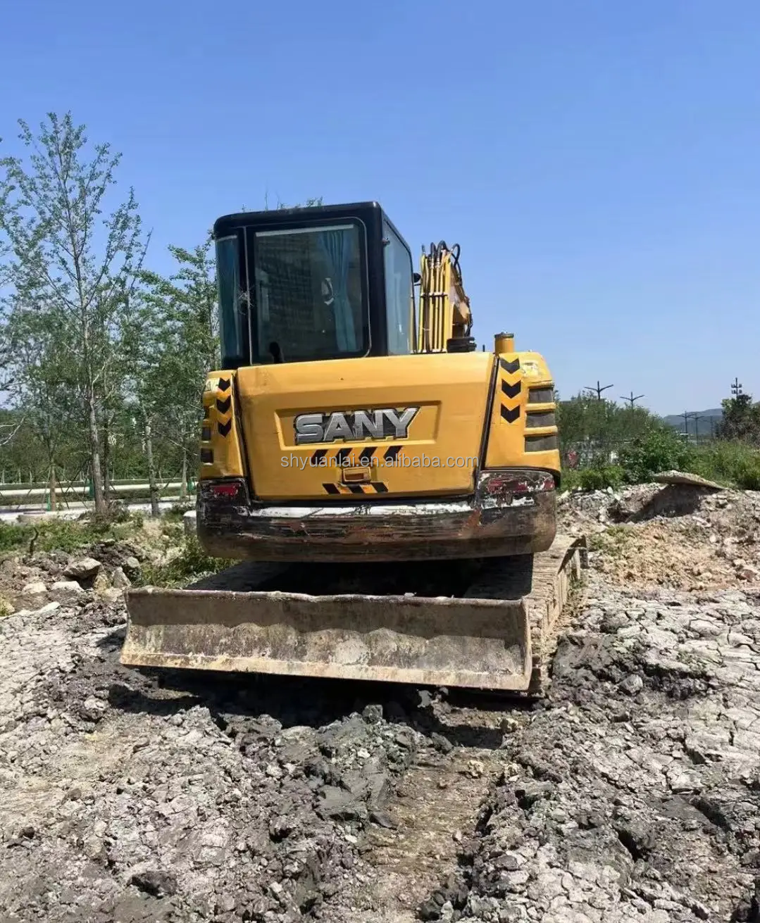 Sany SY80 excavator 0-2000 working hours and a 0.28m3 bucket capacity for performance