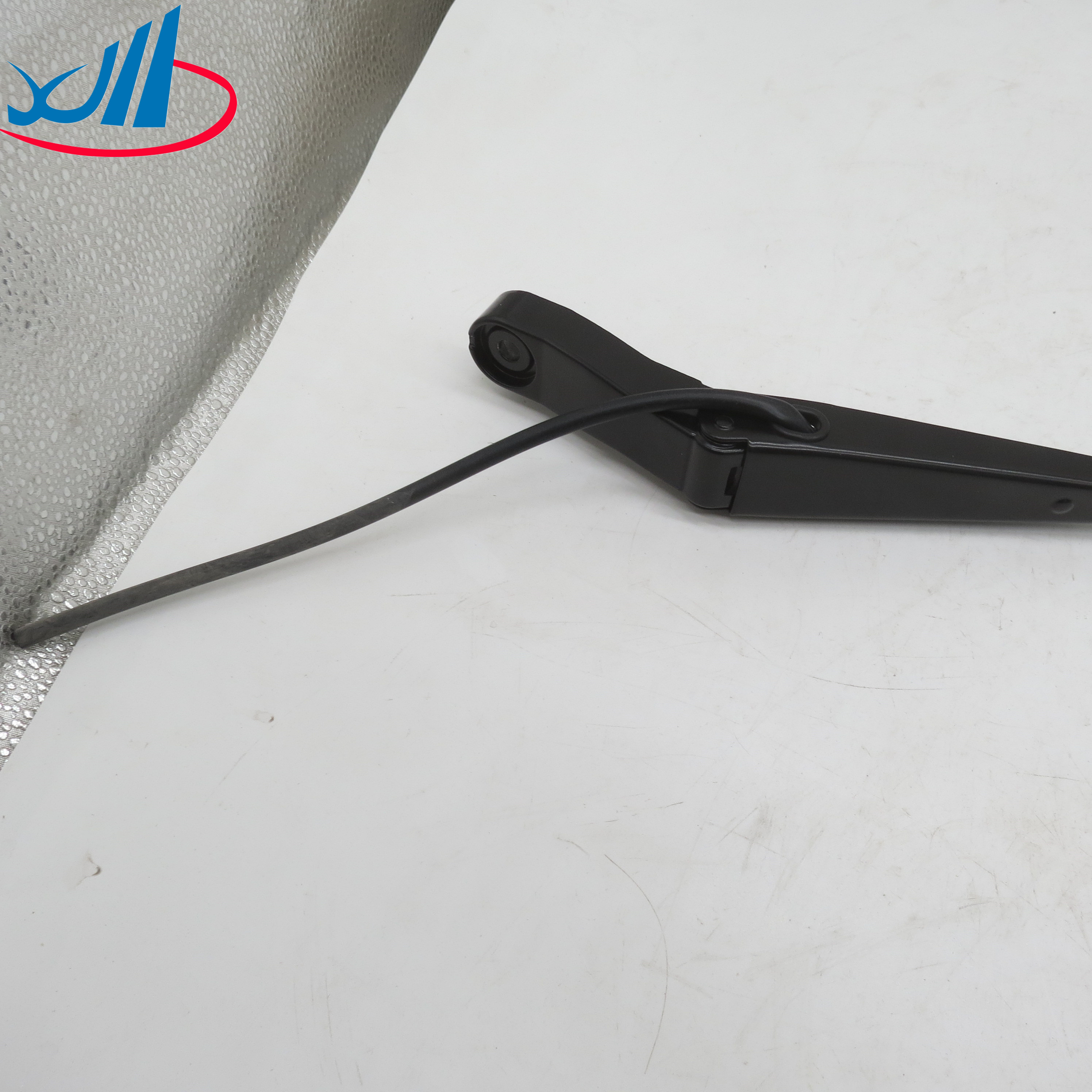 Howo A7 Truck Spare Parts Wiper Arm And Blade WG1661740021