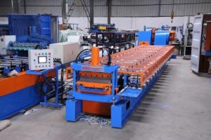 Wholesale 0.4-0.7mm Standing Seaming Roof Panel Roll Forming Machine With Cr12 Steel Cutter from china suppliers