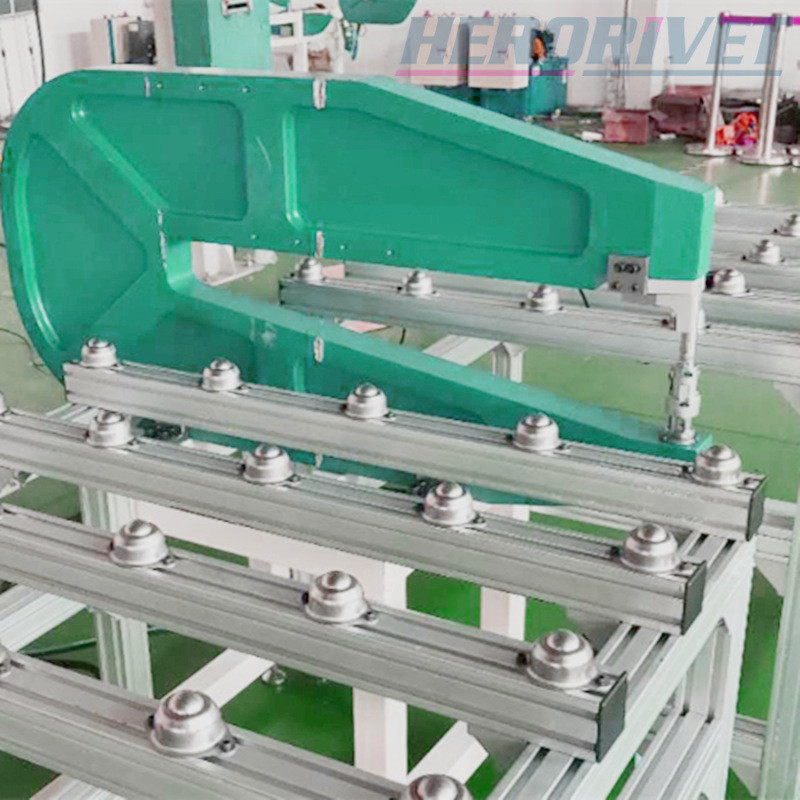Wholesale Simple operatation self piercing riveting machine from china suppliers