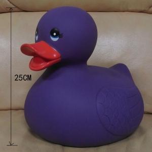 China shenzhen Large size rotocasting vinyl bath duck toys for kids ITCI plastic factory on sale