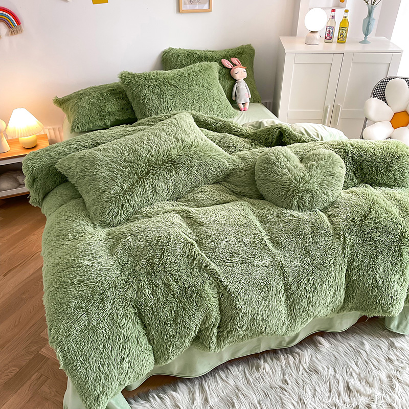 Ins Moss Green Luxury Shaggy Warm Mink Velvet Crystal Bedding Set for Winter Bed Linen